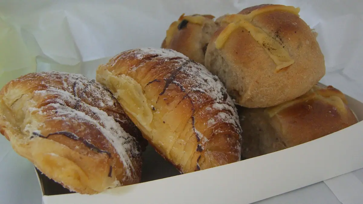 Heavenly Patisserie – patisserie in Pollokshaws, Giffnock